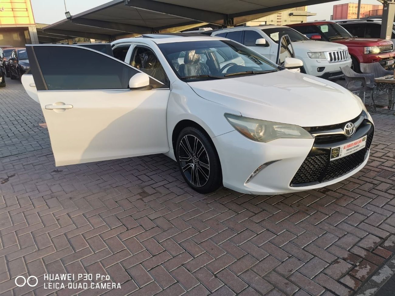 Toyota Camry GL 2.5L in excellent condition and requires no expenses