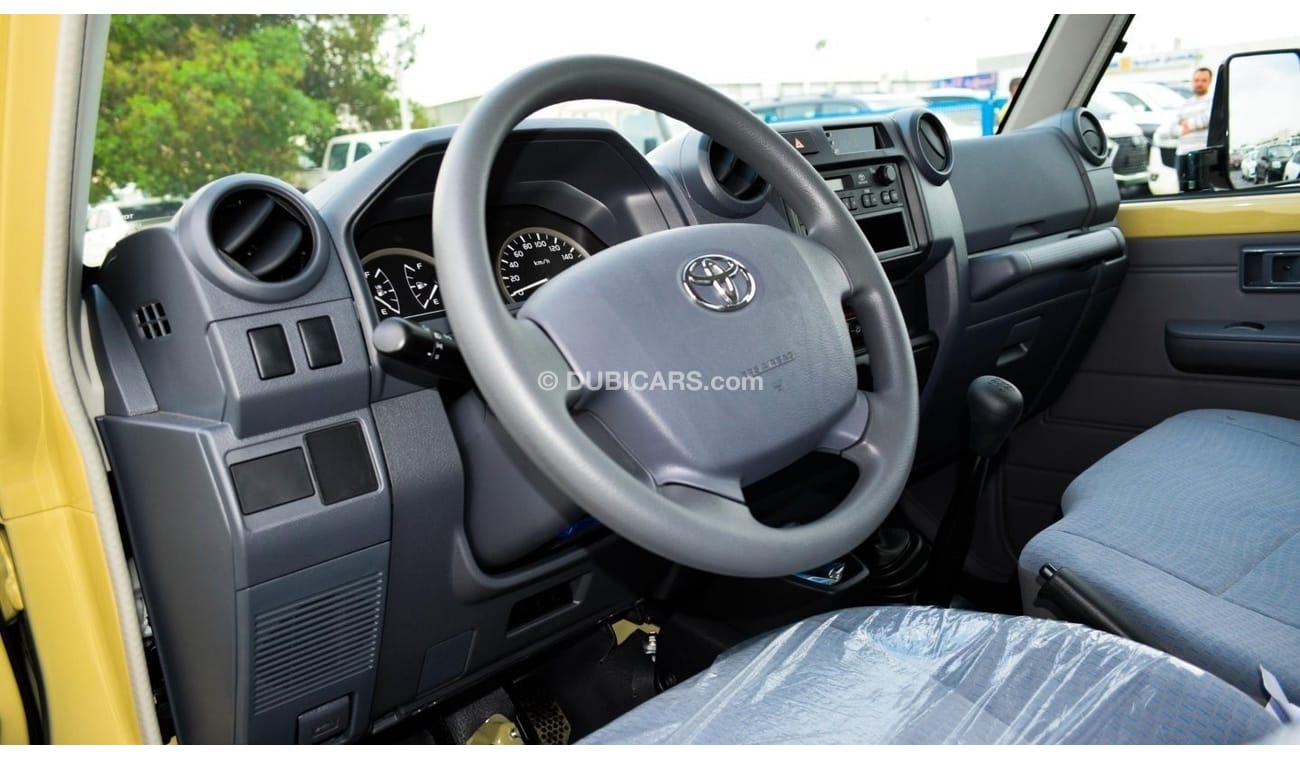 Toyota Land Cruiser Pick Up SC 4.2L Diesel V6 Single Cabin P/W & DIFF LOOK