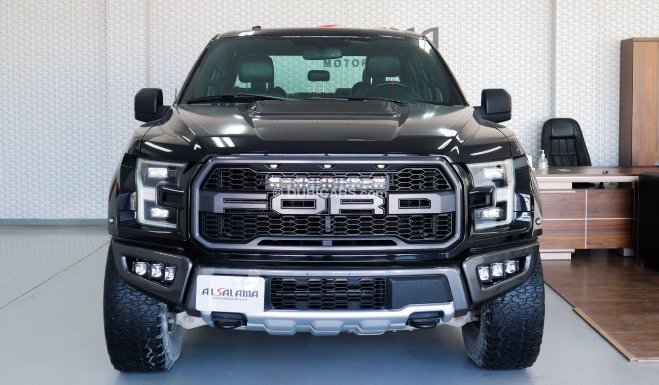 Used Ford Raptor 2017 for sale in Dubai - 473284
