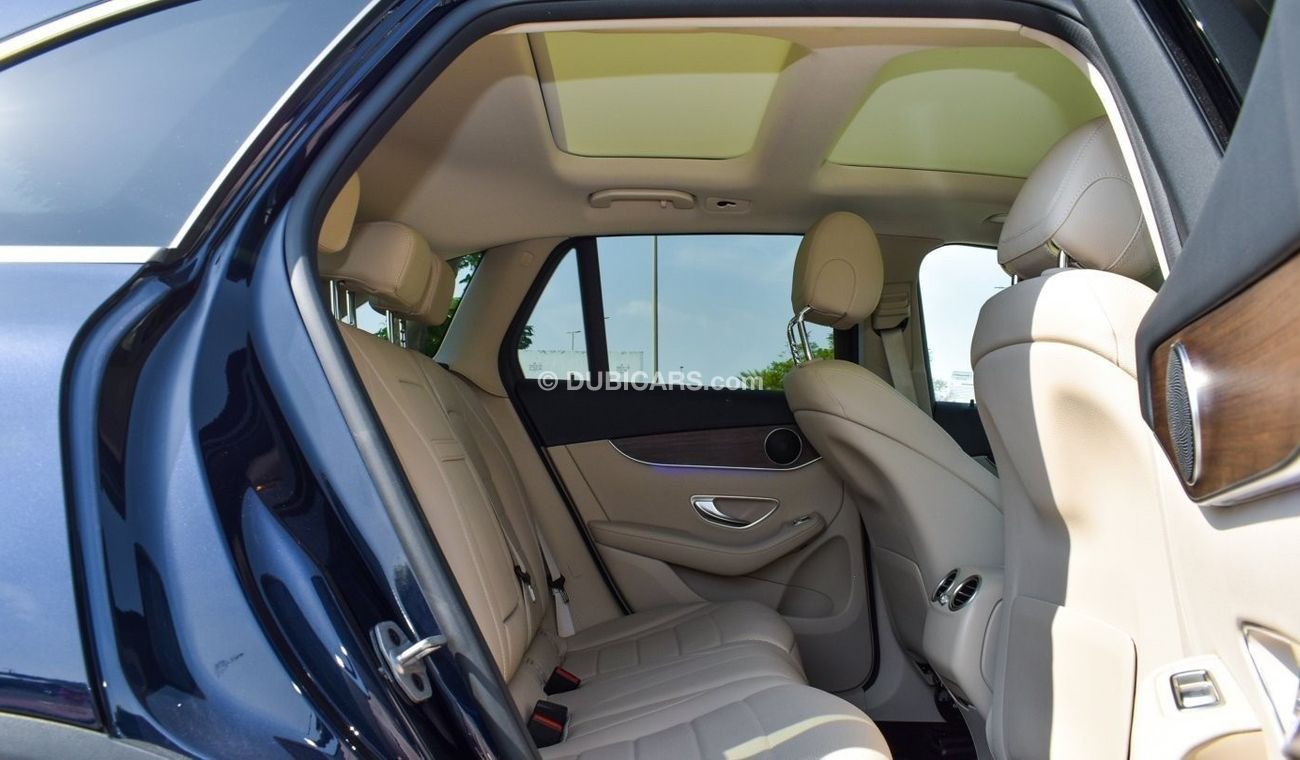 Mercedes-Benz GLC 300 4MATIC MERCEDES GLC300 AMG / 2022 / USA / Under Warranty