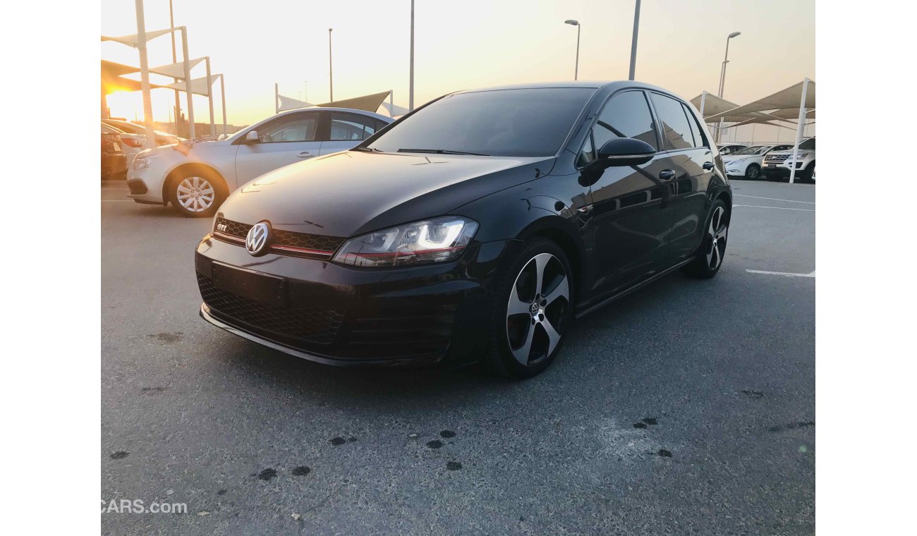 Volkswagen Golf سياره نظيفه جدا بحاله ممتازه بدون حوادث ضمان شاسيه جير ماكينه