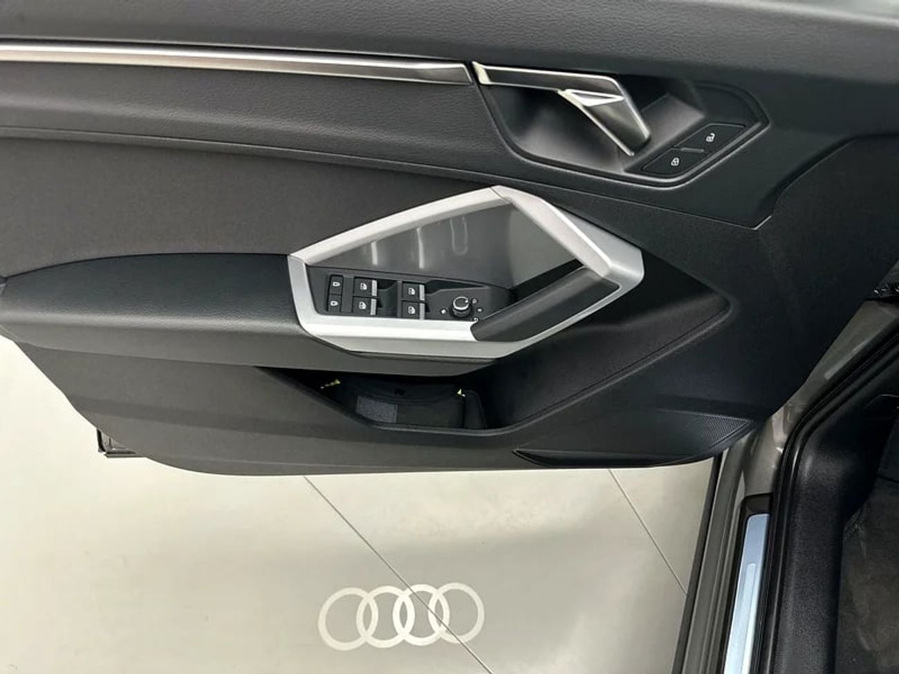 Audi Q3 35 TFSI ADVANCED Advanced 35 TFSI 150hp (Ref# 29415)