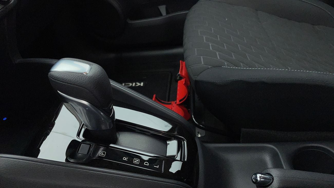 Nissan Kicks SV 1.6 | Zero Down Payment | Free Home Test Drive