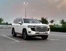Toyota Land Cruiser VXR Toyota Land Cruiser | 3.5 L | 2022 | GCC | Accident-Free | In Excellent Condition | 3679 P.M