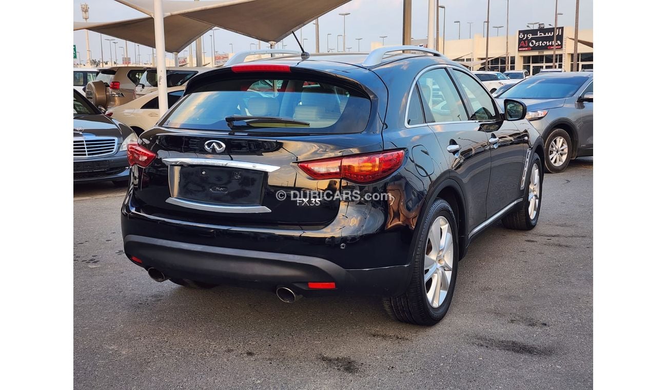 Infiniti FX35 Infiniti FX 35_Gcc_2012_Excellent_Condition _Full option