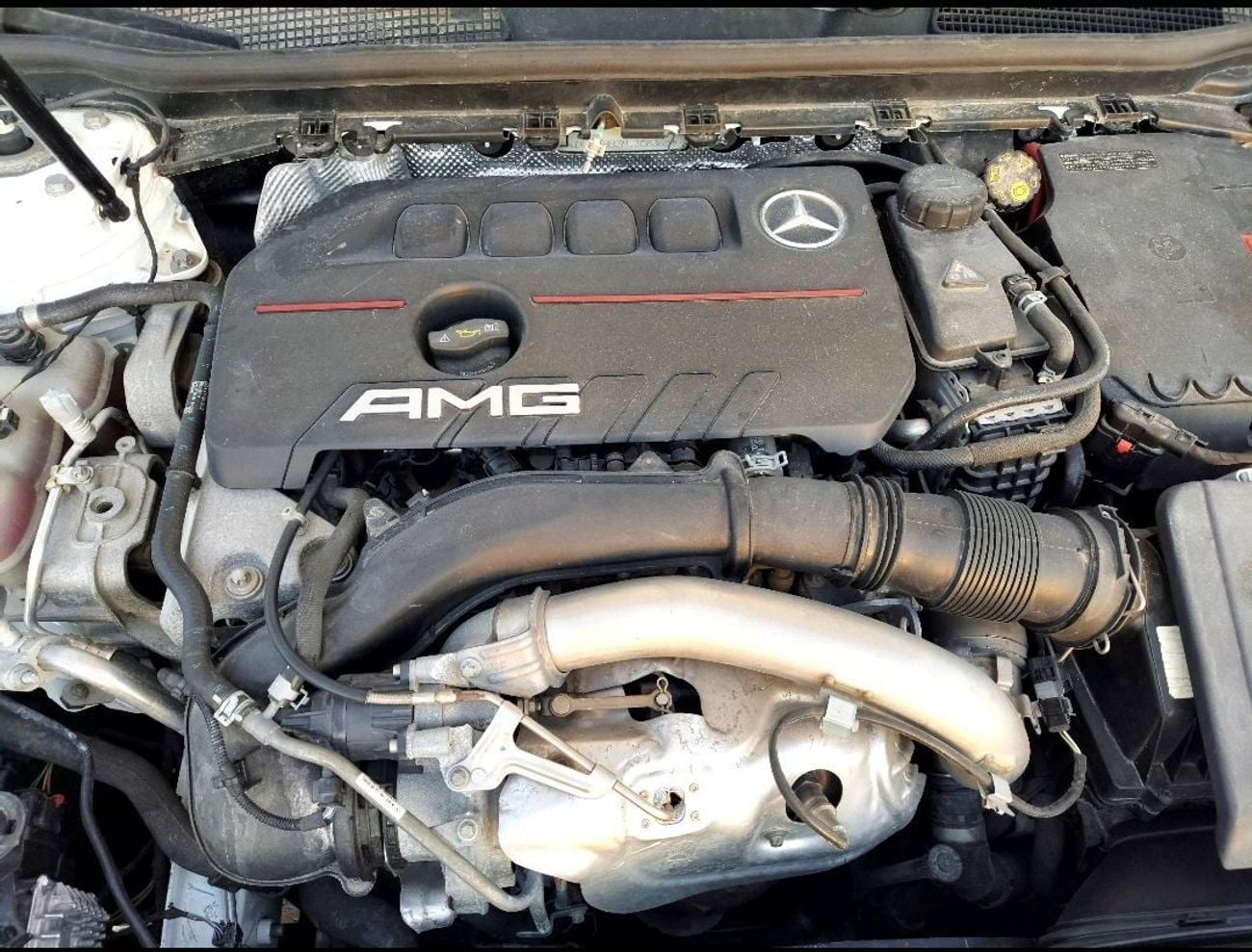 مرسيدس بنز A 35 AMG Premium + 2.0L