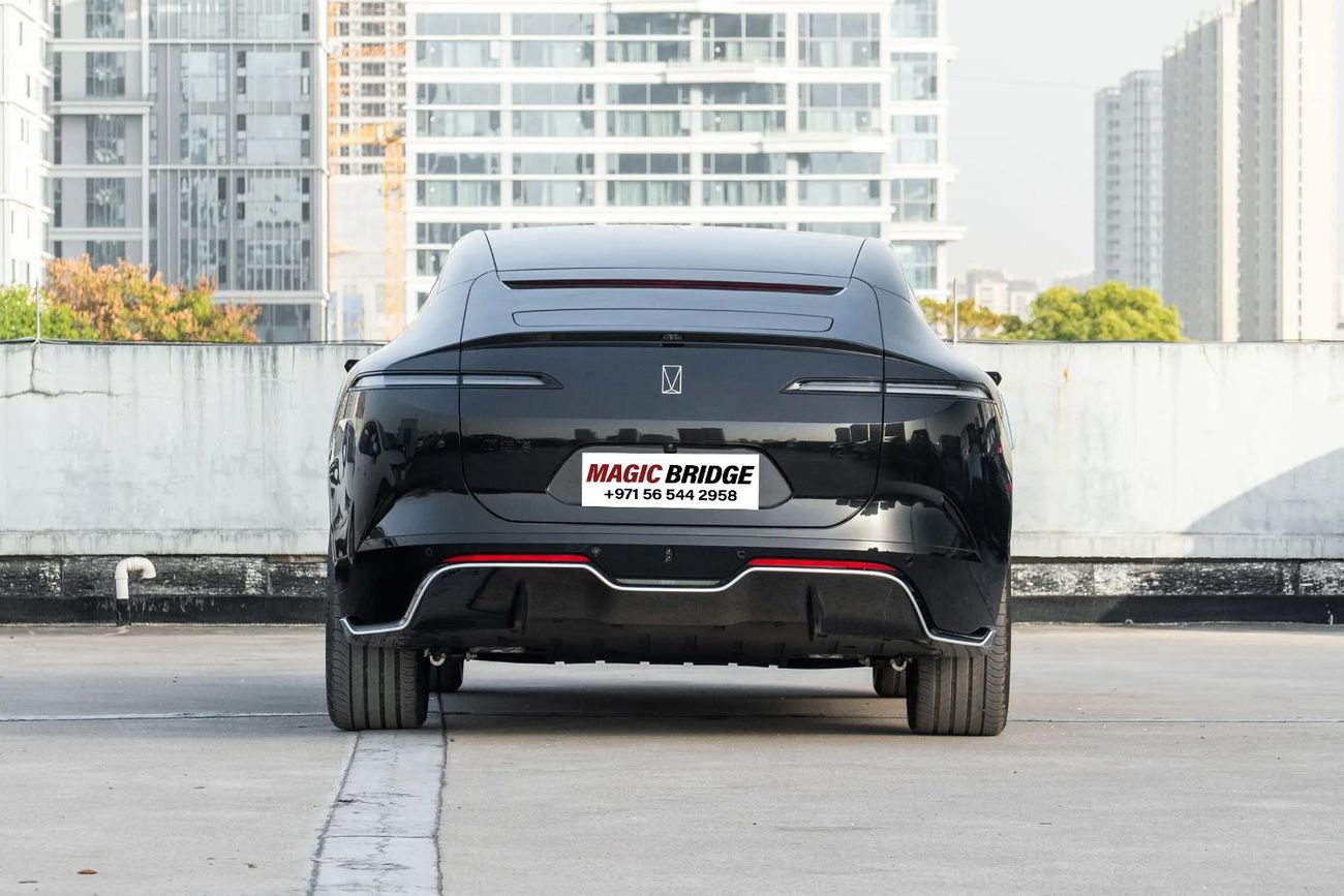 Avatr 12 Performance AWD Avatr 12 4WD Master