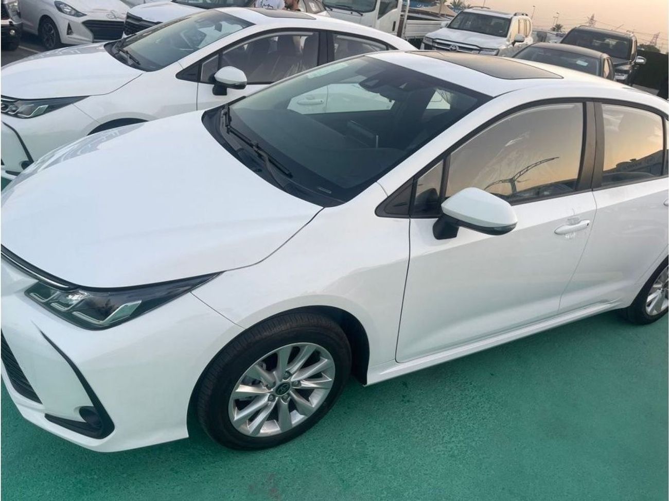 تويوتا كورولا 2023 Toyota Corolla 1200cc Camera Sunroof Push Button Automatic Zero KM