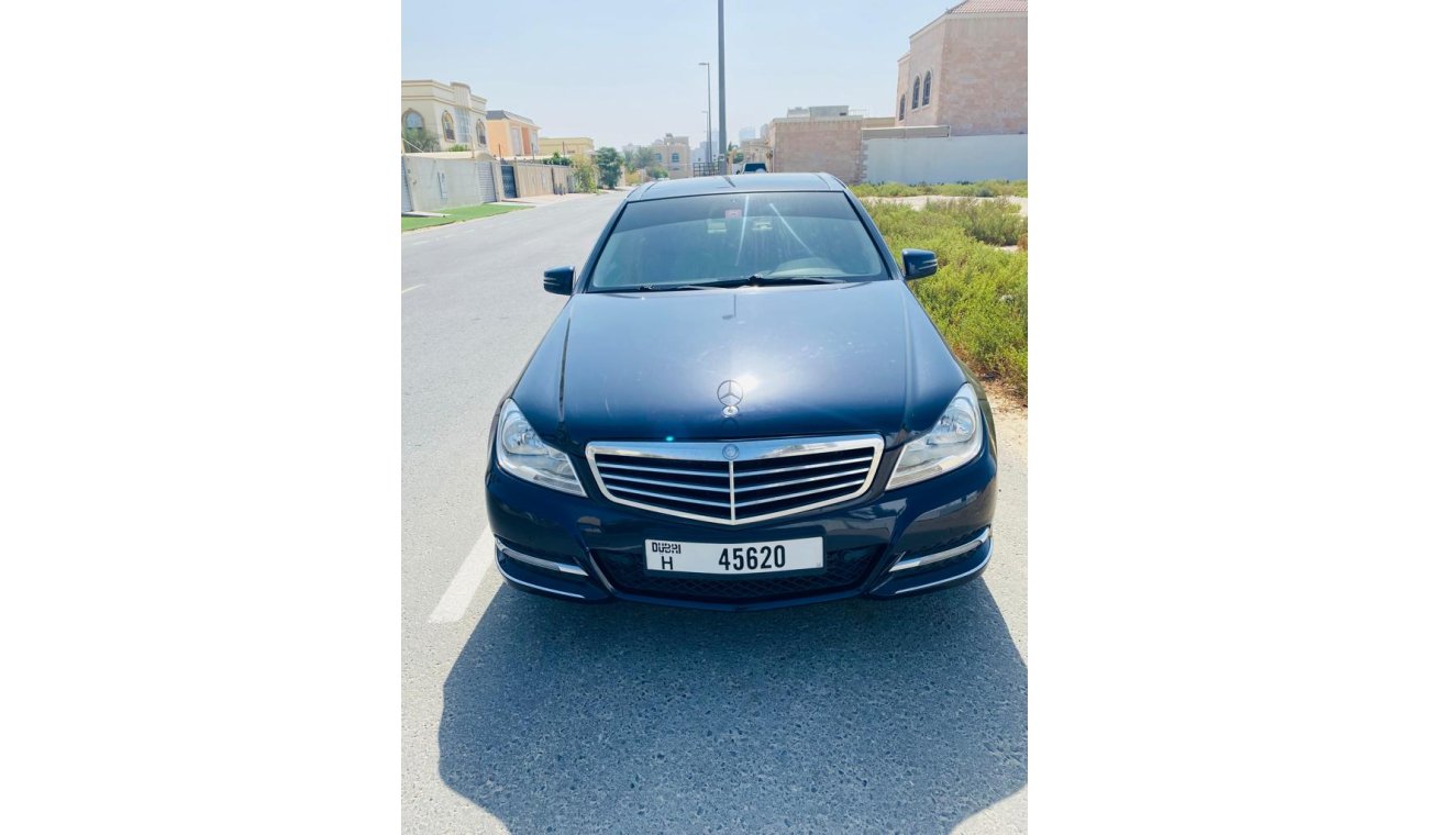 مرسيدس بنز C200 1.8l