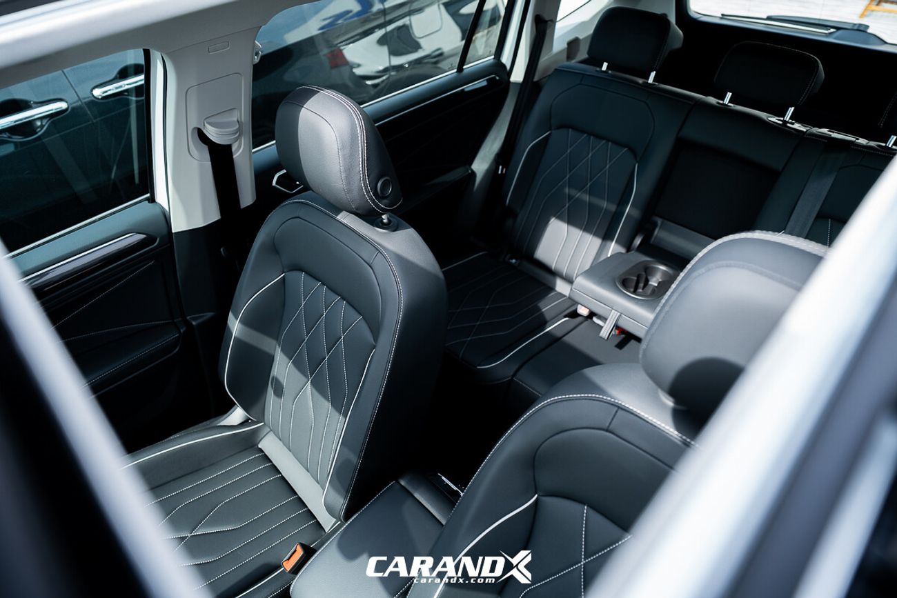 Volkswagen Tiguan Volkswagen Tiguan 300 TSI Outstanding 2025