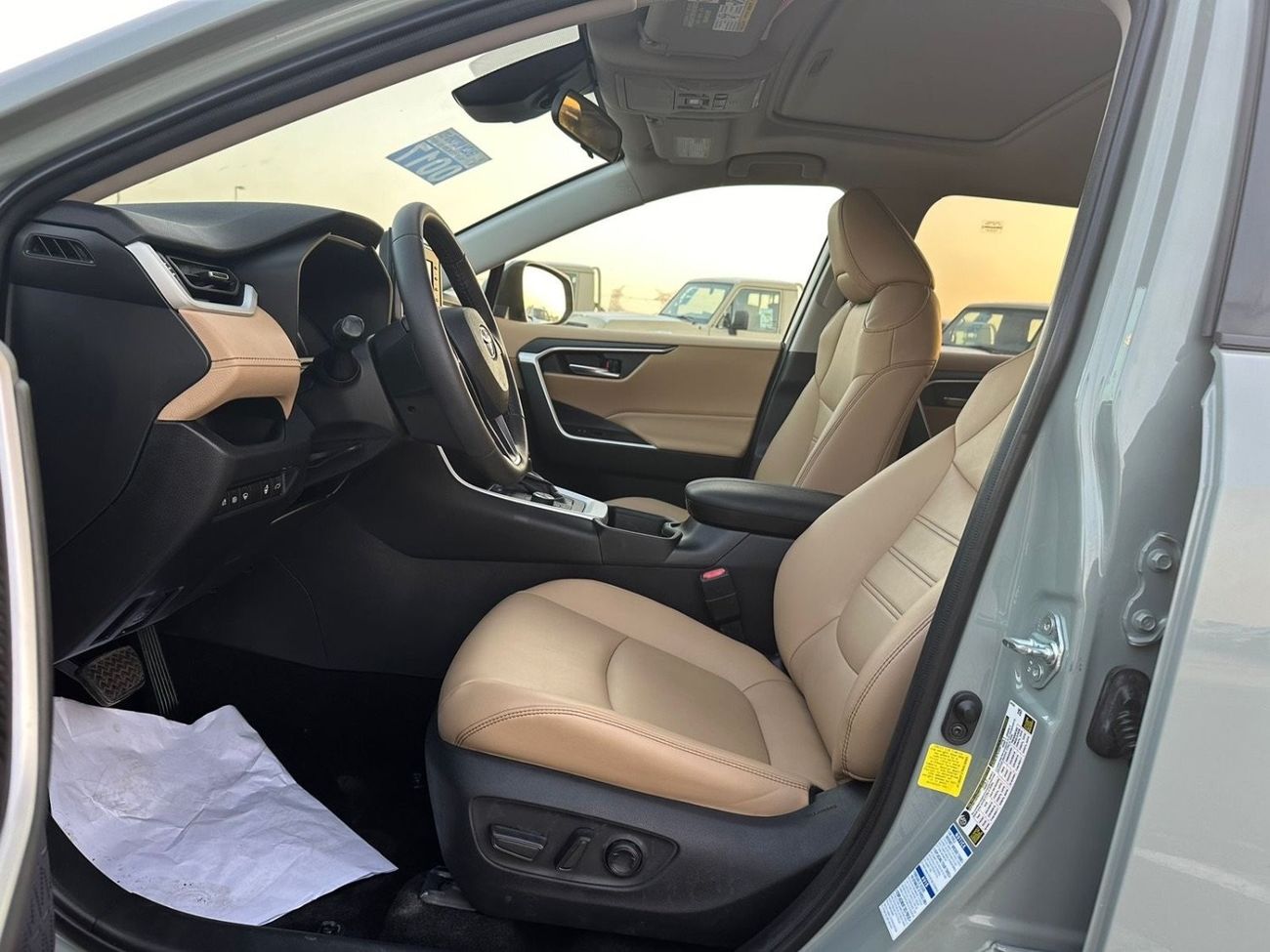 Toyota RAV4 VXR HEV 2021 RAV4 Hybrid 4x4 premium