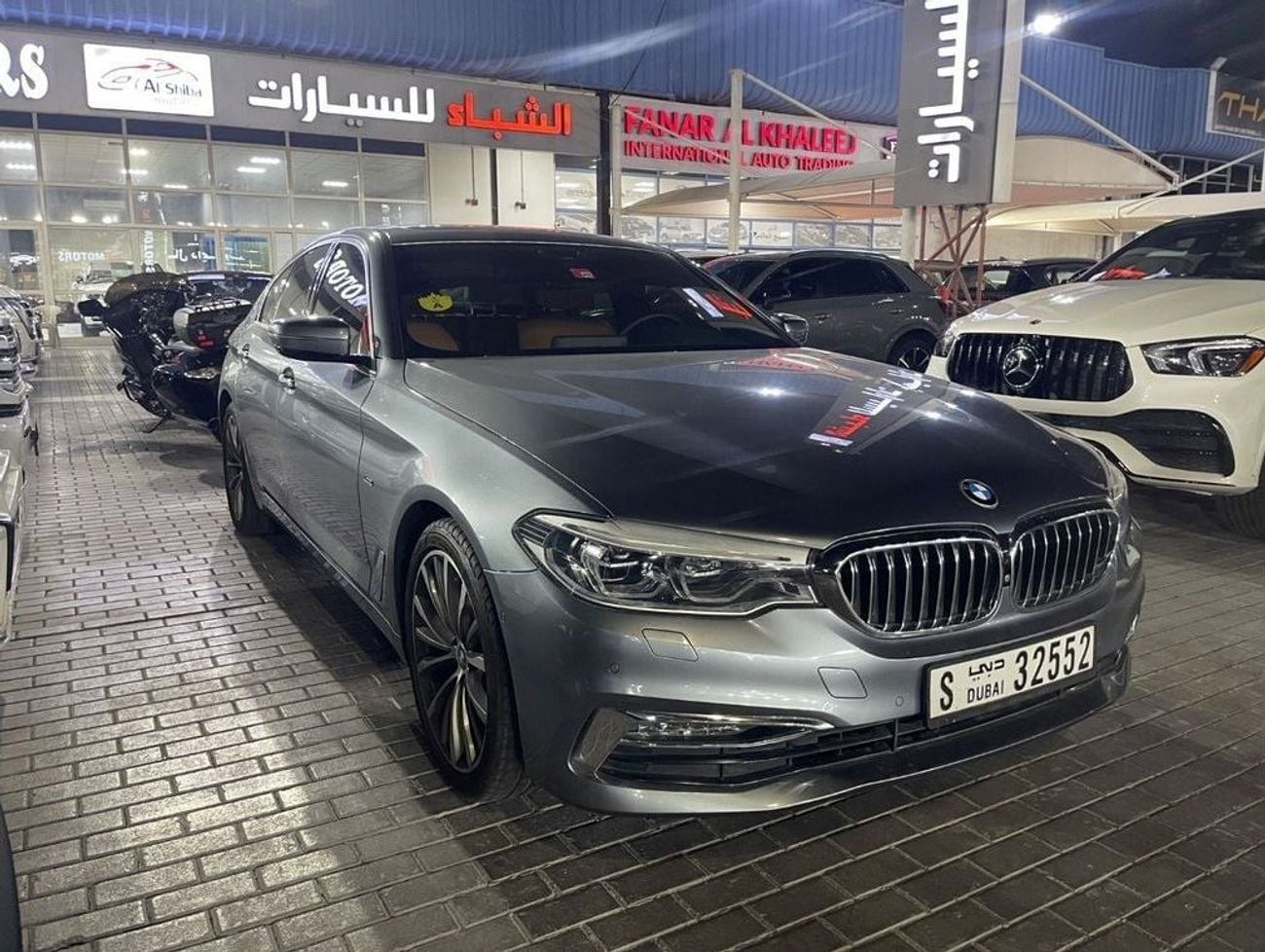 BMW 530i Luxury 2.0L