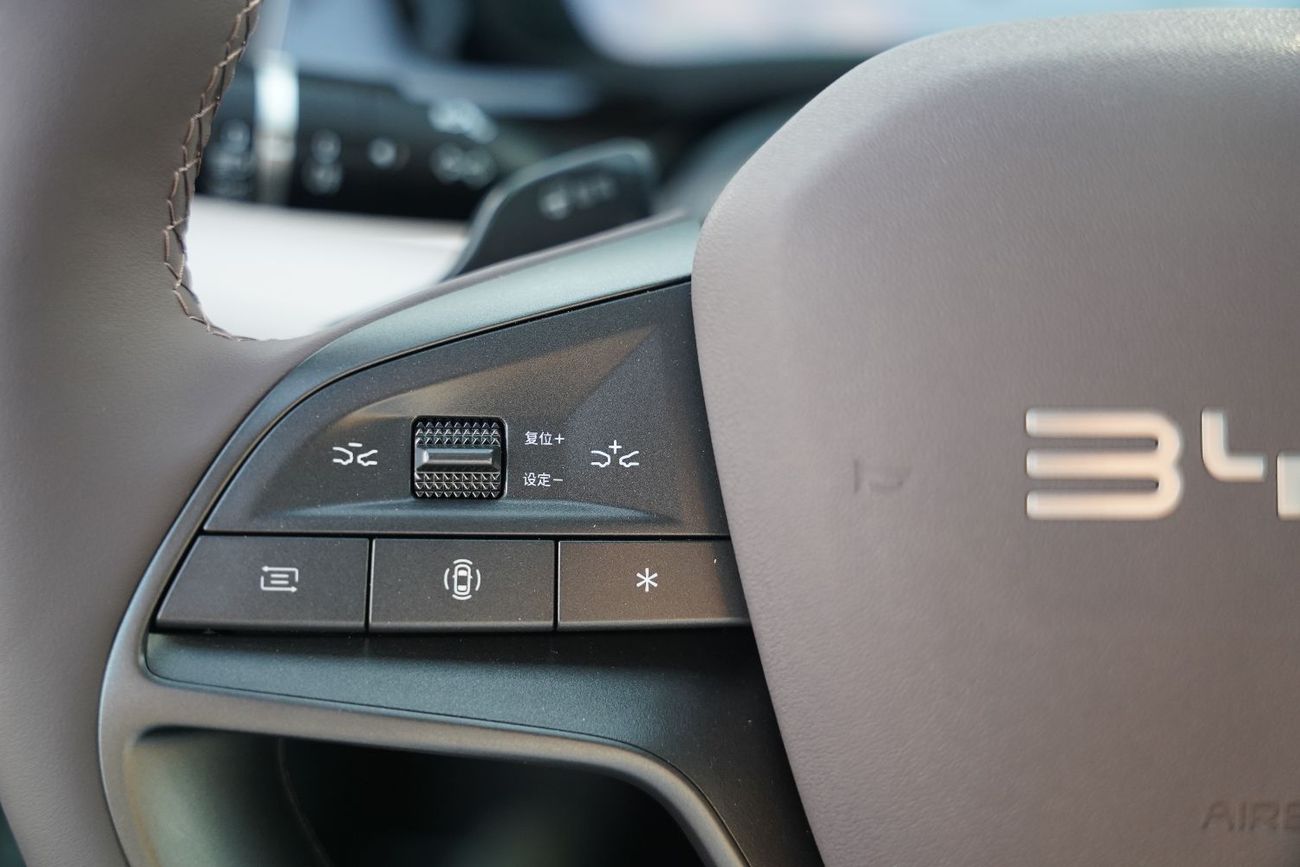 بي واي دي سونغ بلس BYD Song Plus DM-i  2025 Smart Driving premium Edition