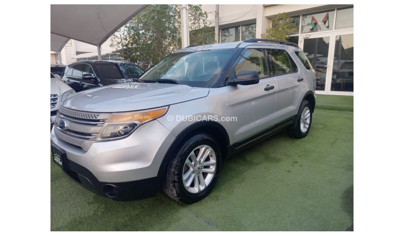 Ford Explorer Gulf model 2014, cruise control, sensor wheels, in excellent condition, you do not need any expenses