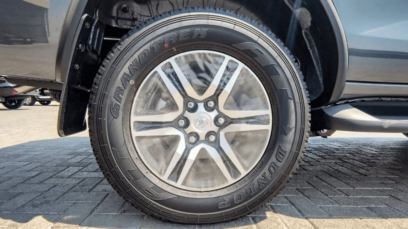 Toyota Fortuner EXR TOYOTA FORTUNER 2.7L 4WD PETROL 2025