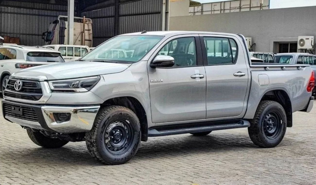 Toyota Hilux Toyota Hilux 2.4L MT Diesel 2024