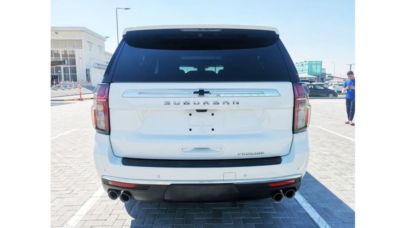 Chevrolet Suburban Chevrolet Premier Suburban - 2023 - White