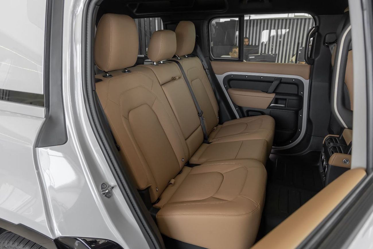 Land Rover Defender Land Rover Defender | 110 X-Dynamic HSE (P400) | GCC Specs | 2026 (Export)