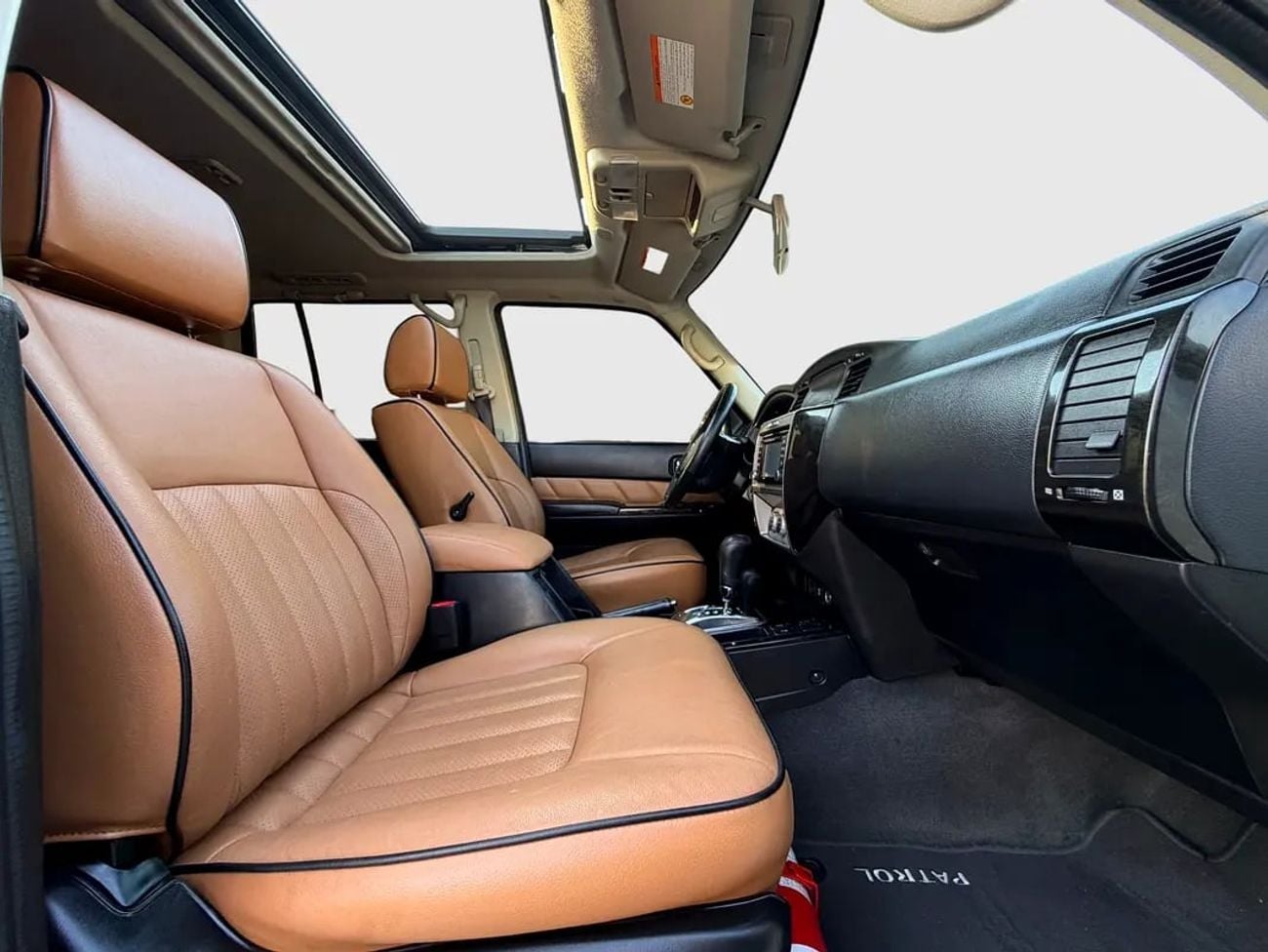Nissan Patrol SUPER SAFARI PATROL SUPER SAFARI | 4WD | 7-SEATER | GCC SPECS