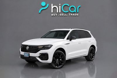 Volkswagen Touareg R-LINE BLACK AED 3,257 P.M • 0% Downpayment • Touareg R-Line Black Edition • Agency Warranty and Service Contract