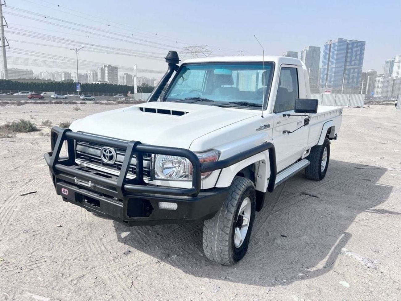 تويوتا لاند كروزر بيك آب Diesel 4.5 Liter Right Hand Drive Single Cab Manual Gear