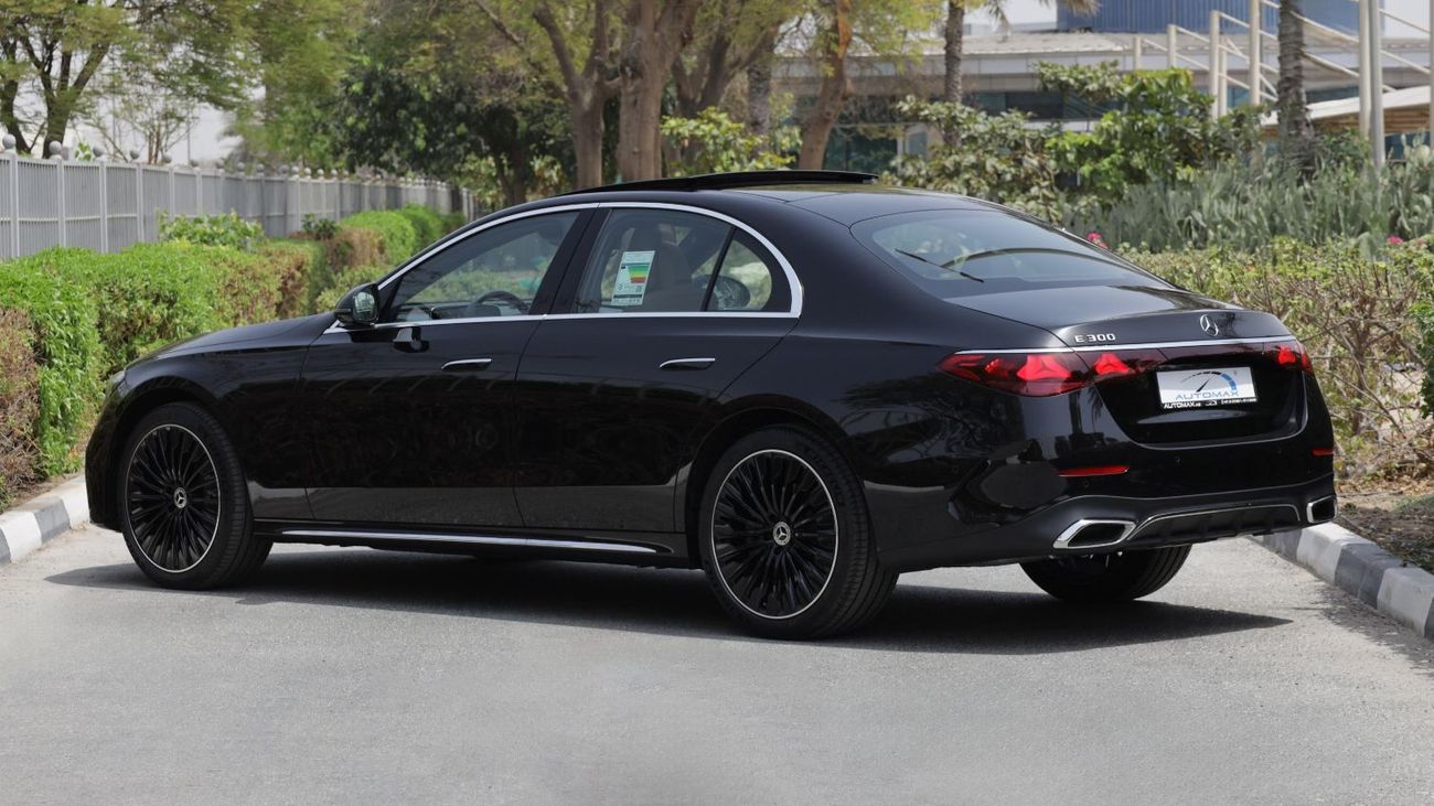 مرسيدس بنز E300 AMG EQ Boost 2.0T RWD 2026 GCC 0Km With 2 Years Unlimited Mileage Warranty @Official Dealer
