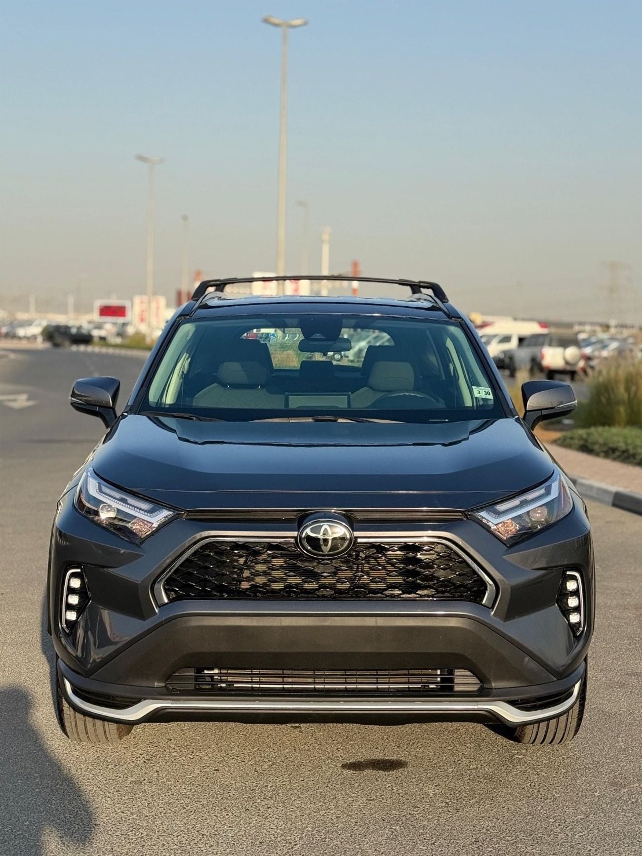 Toyota RAV4 XLE 2.5 L AWD Full Option 2025