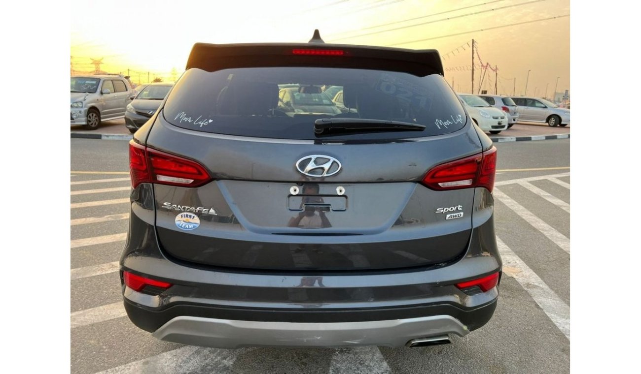 Hyundai Santa Fe 2017 HYUNDAI SANTAFE SPORT / AWD / MID OPTION