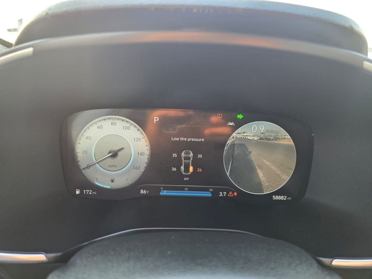 Hyundai Santa Fe limited 2.4T Panoramic Roof , 360 camera and Auto parking sensors