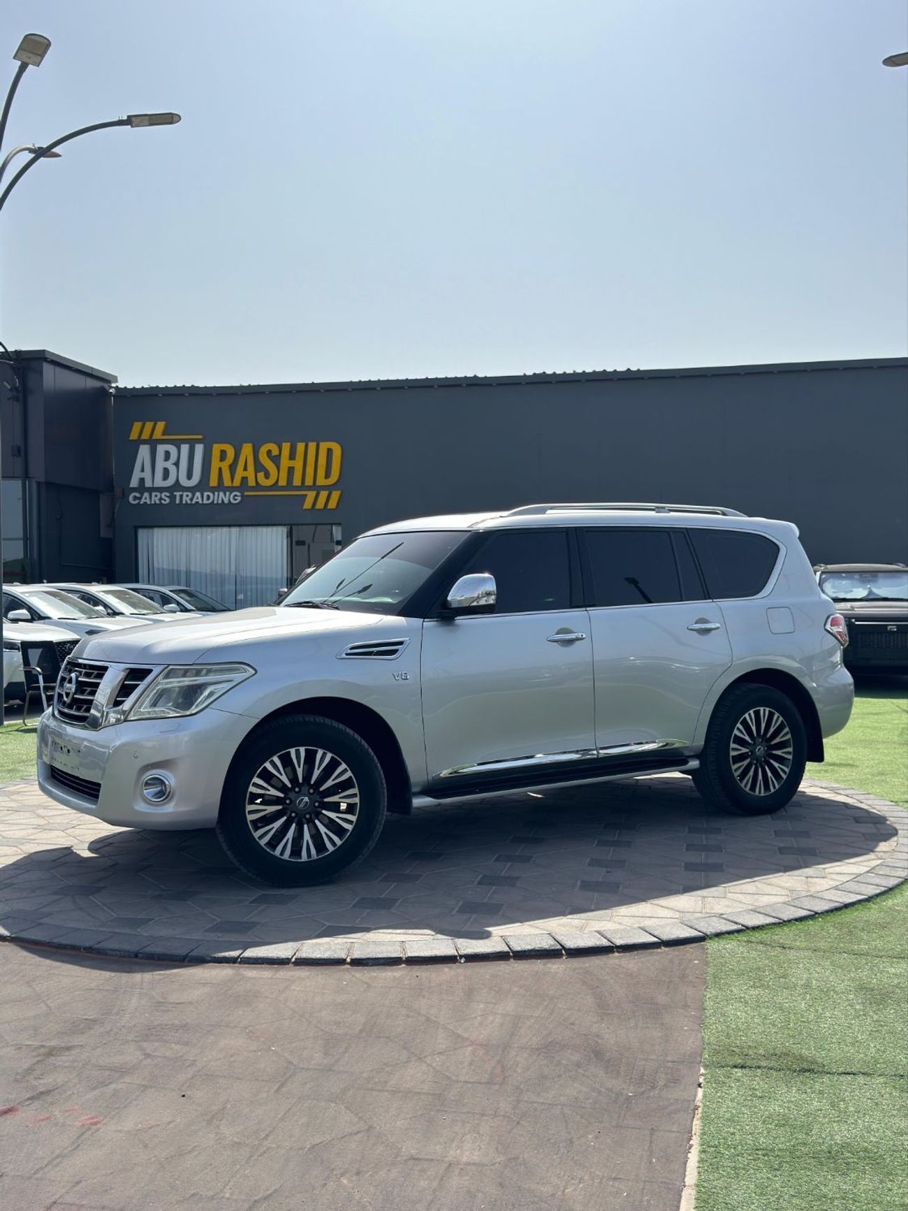 Nissan Patrol LE Titanium 5.6L