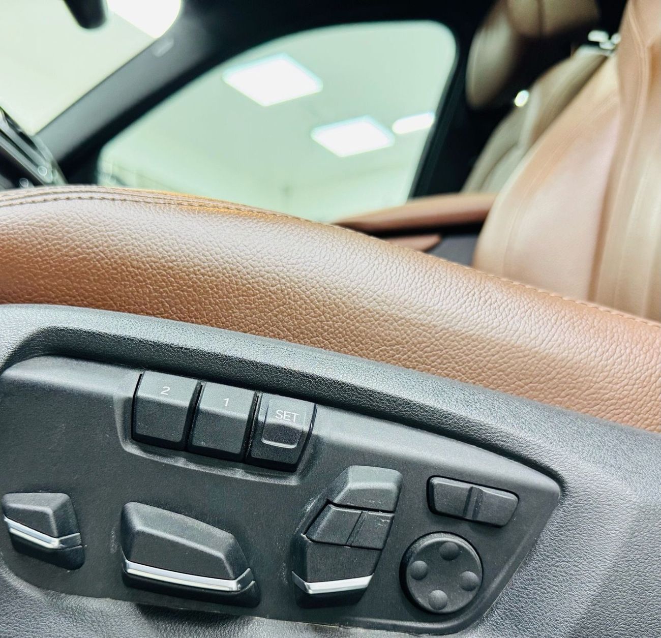 BMW X6 50i Luxury 4.4L