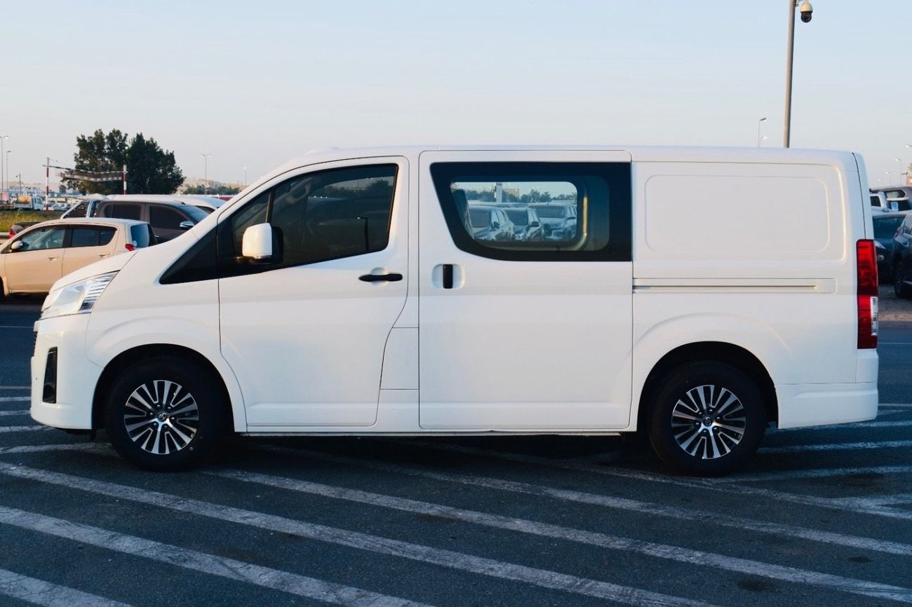 تويوتا هاياس Toyota hiace 2021 diesel 2.8 RHD