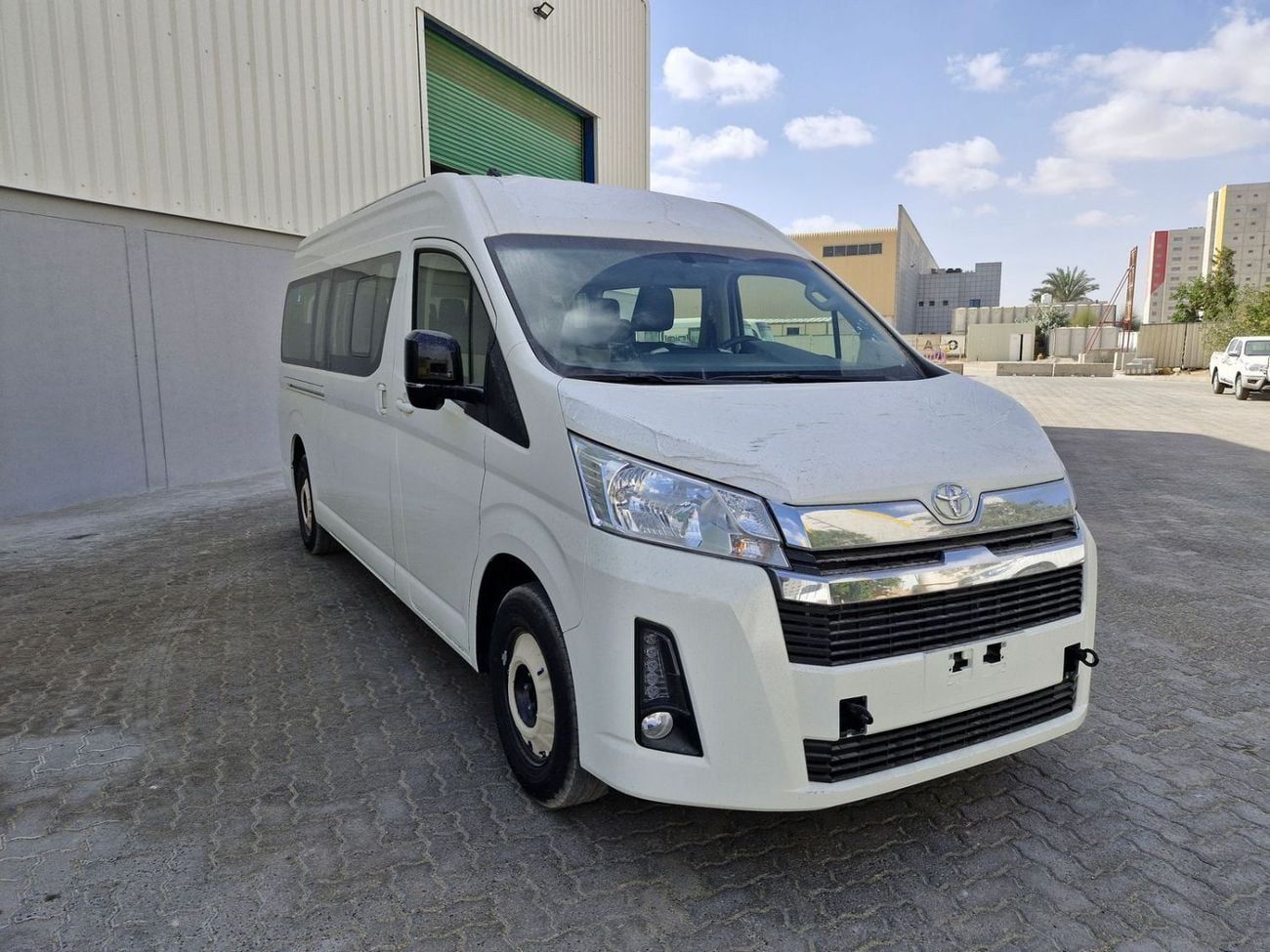 تويوتا هاياس Toyota Hiace 3.5 AT 2026 full option with automatic door