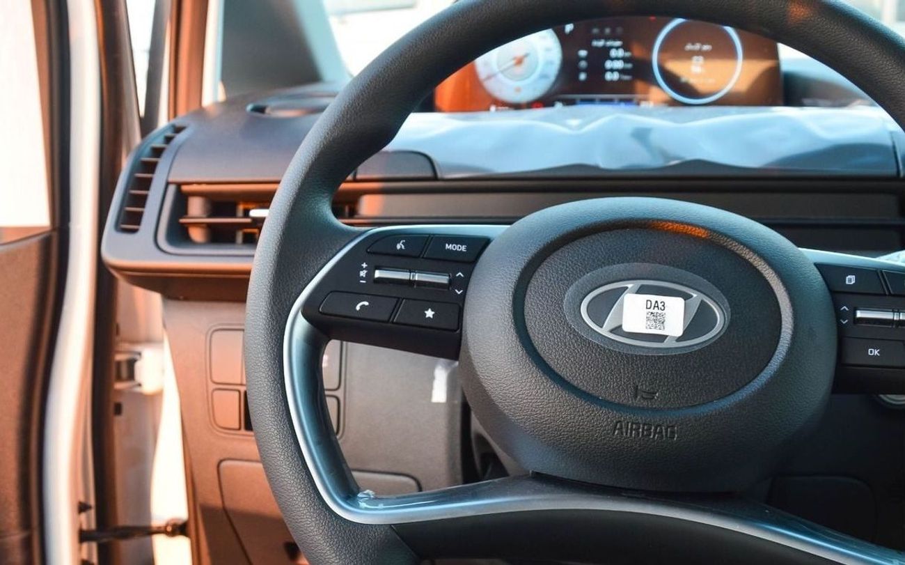 هيونداي ستاريا HYUNDAI STARIA 2.2L DIESEL MINIVAN 2025
