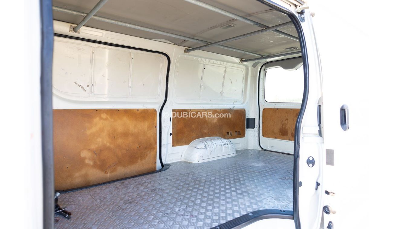 Toyota Hiace GL - Standard Roof 2017 Delivery Van 2.7L MT Petrol - GCC - Ready to Drive - Book Now