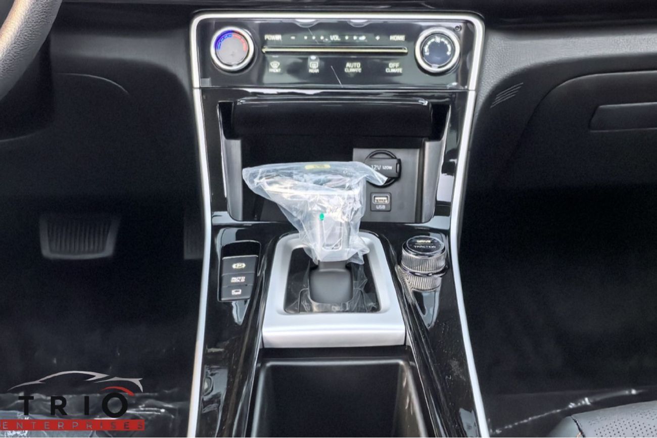 Kia Seltos KIA SELTOS -1.5L - PET -AT - FULL OPTION ( CHINESE SPEC )