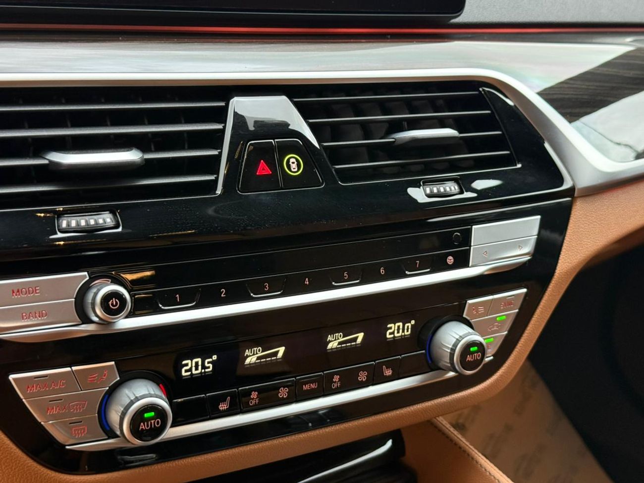 بي أم دبليو 520i M Sport Comfort 2.0T