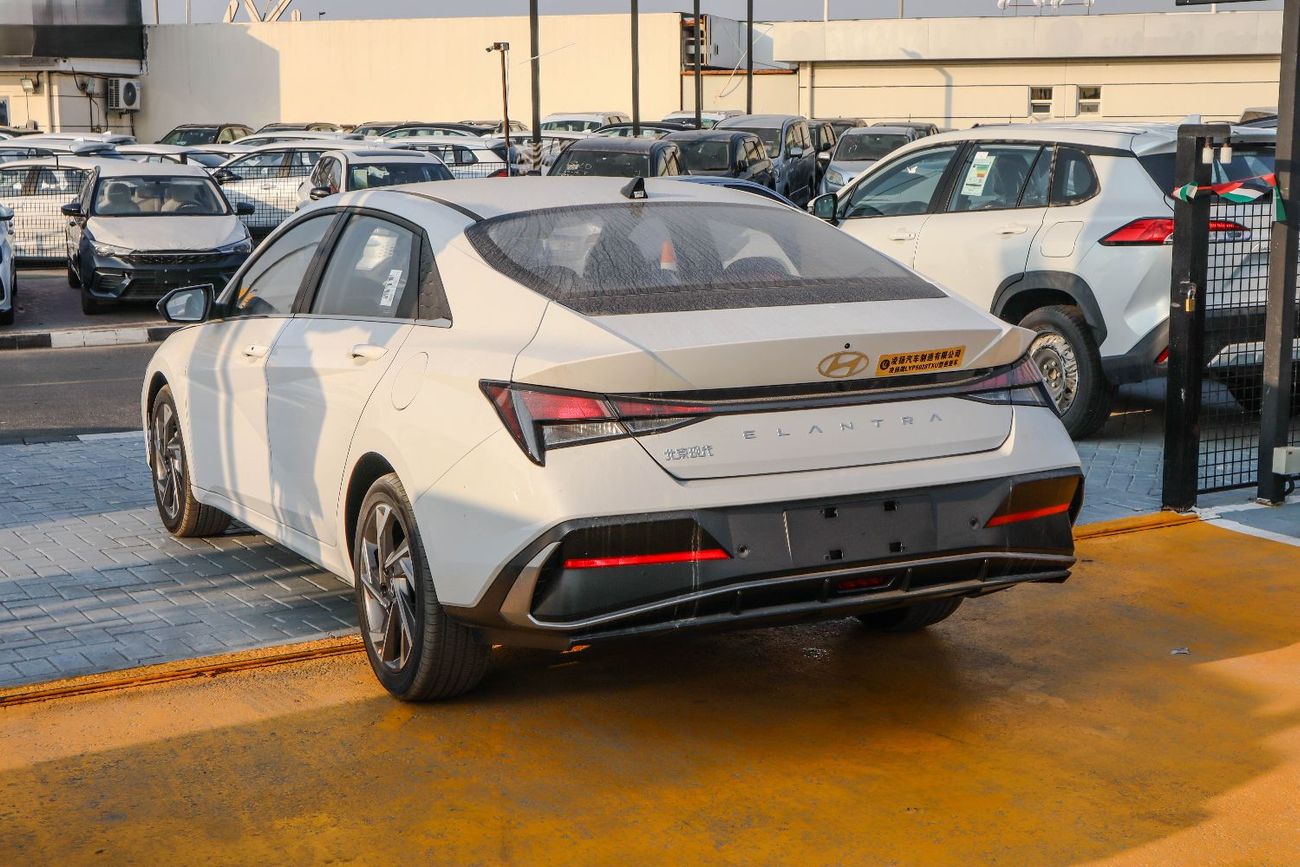 Hyundai Elantra Hyundai Elantra Elite – 1.5L Petrol – Automatic – 2025 Model – Chinese Specifications