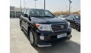 Toyota Land Cruiser GXR V8