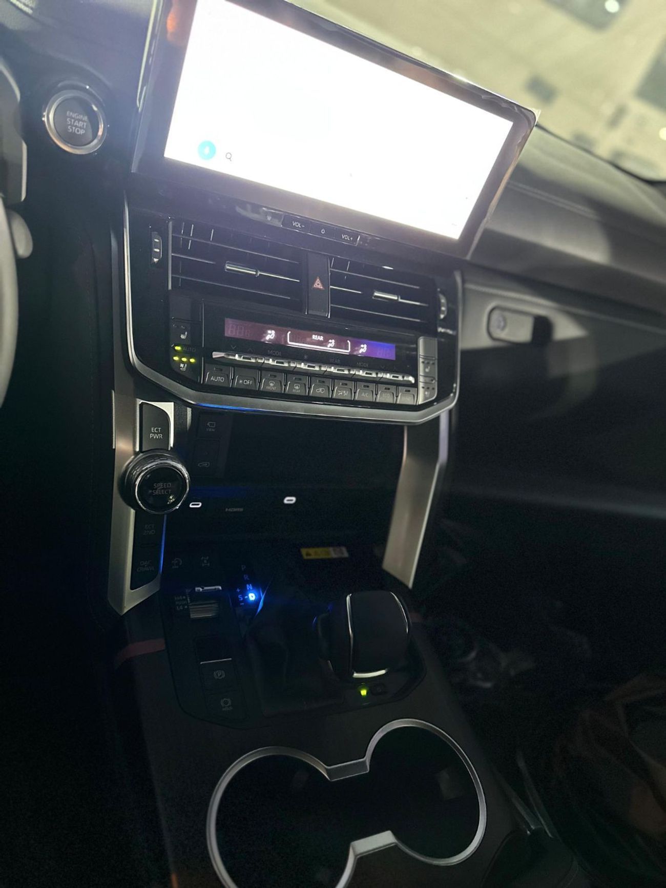 Toyota Land Cruiser 4.0L Black Edition