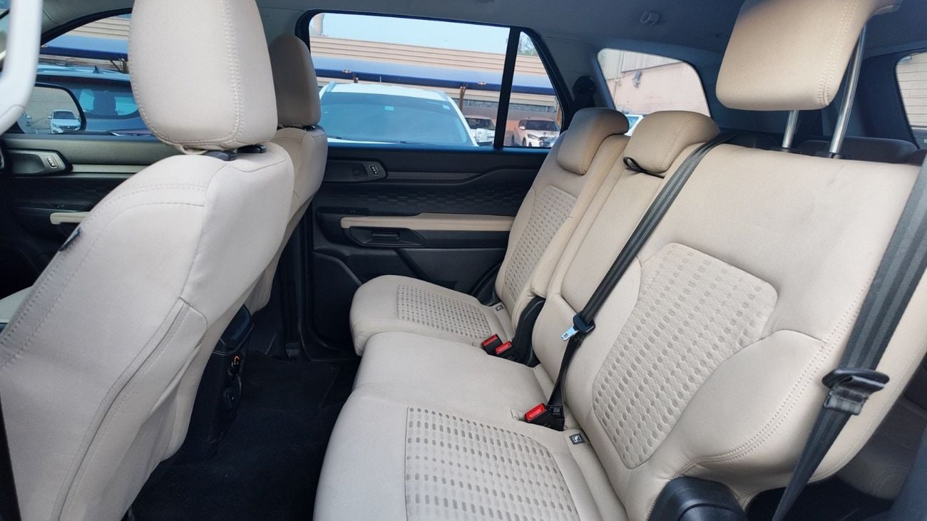 Ford Everest 4x4 2.3 L || Free Agency Warranty || Zero Downpayment Support || Dull Service History