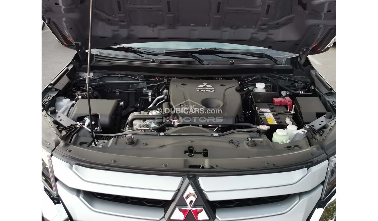 Mitsubishi L200 2.4L,DIESEL,DOUBLE,CABIN,CHROME PACKAGE,17'' AW,GLX,HIGH/LINE,2022 MY