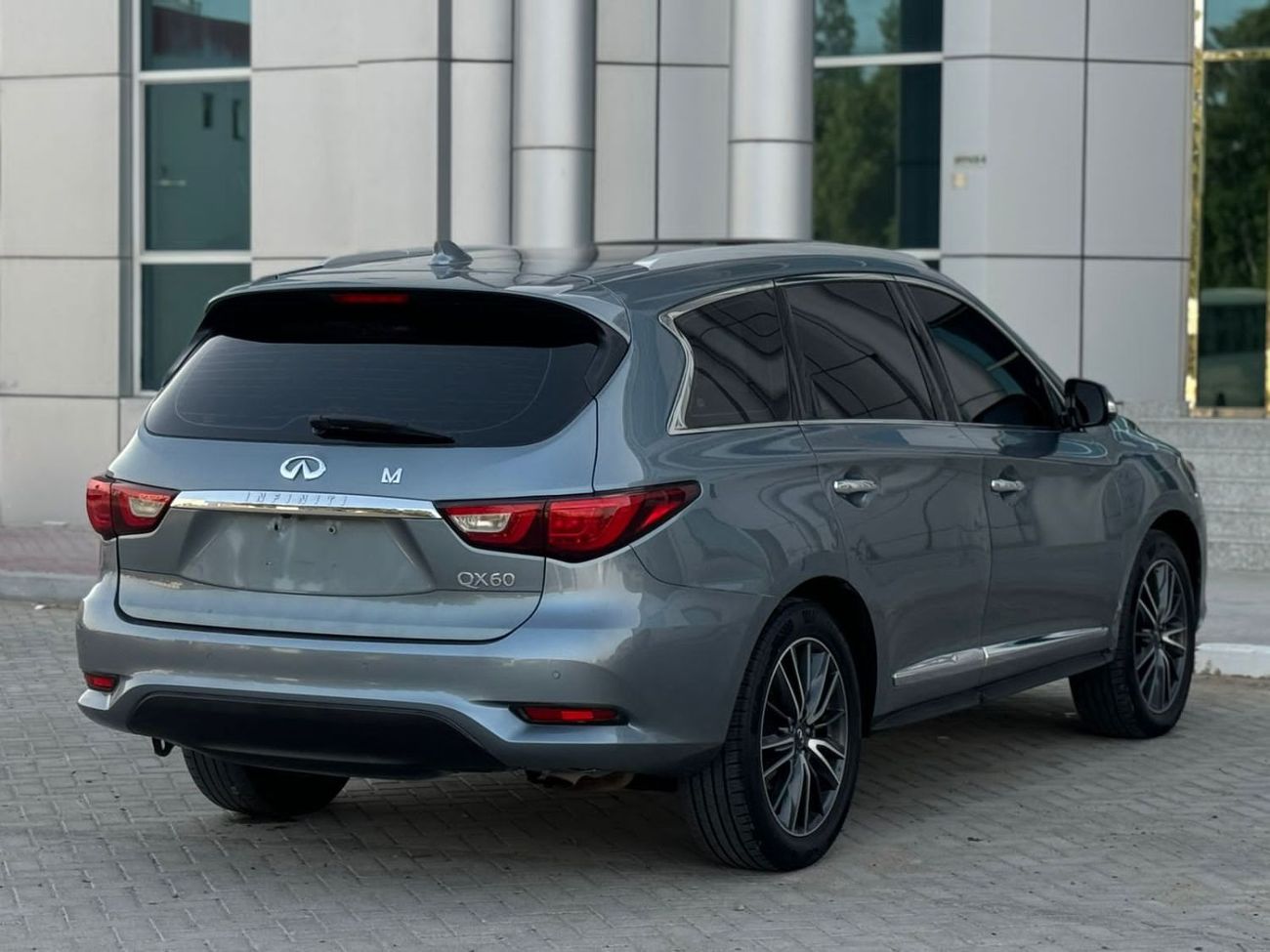 Infiniti QX60 Luxury