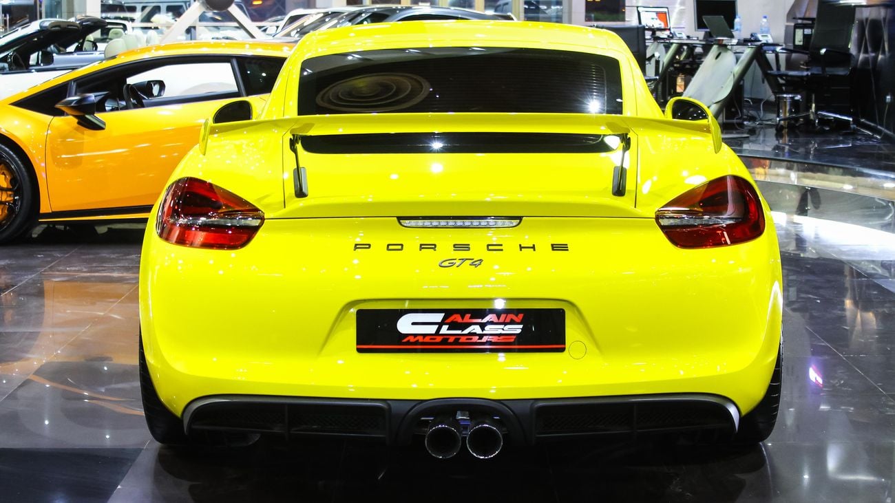 بورش كايمان 718 GT4