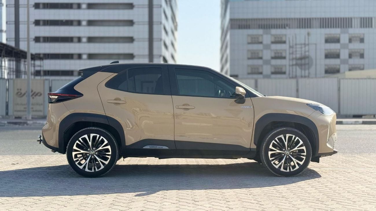 Toyota Yaris Cross HYBRID PETROL 1.5 LITER RIGHT HAND DRIVE