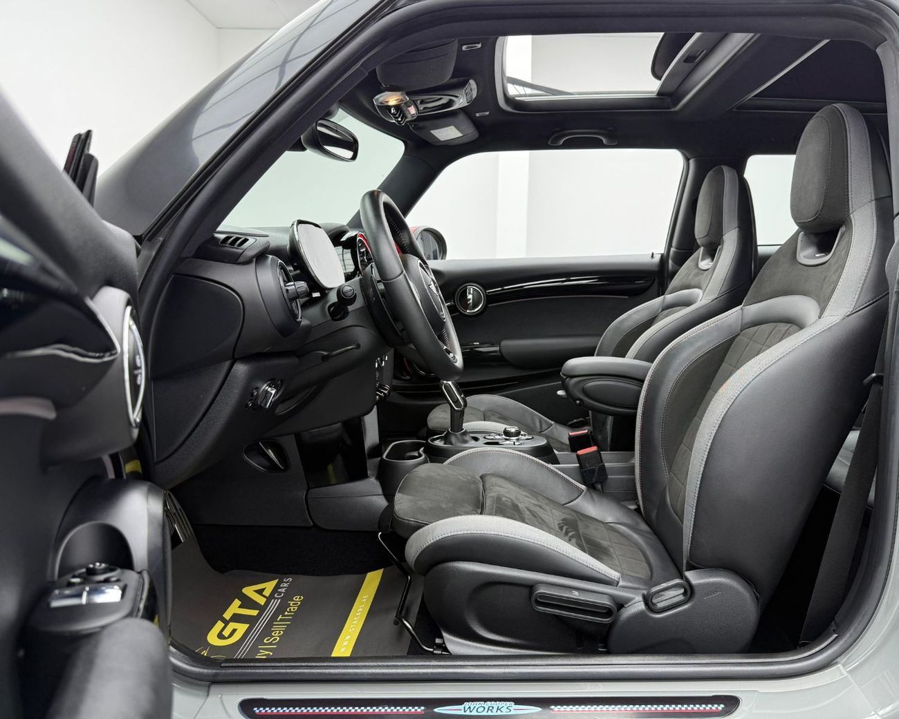 Mini Cooper John Cooper Works 2.0L (228 HP) 2022 Mini Cooper JCW, 2027 MINI Warranty + Service Pack, Full MINI S