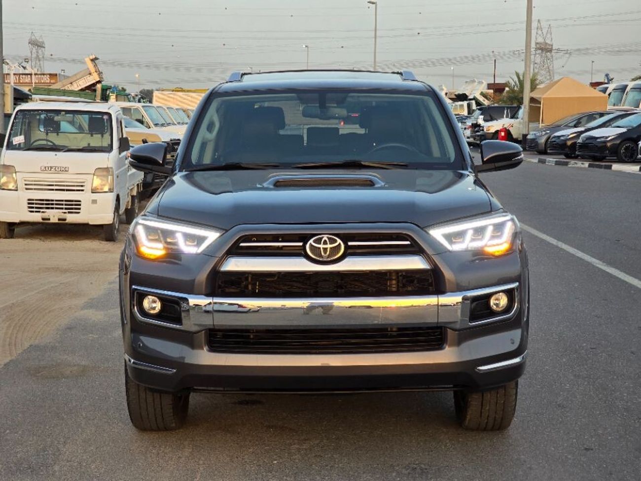 Used Toyota 4Runner 2017 Model Limited 7 seater , 4x4 , sunroof and