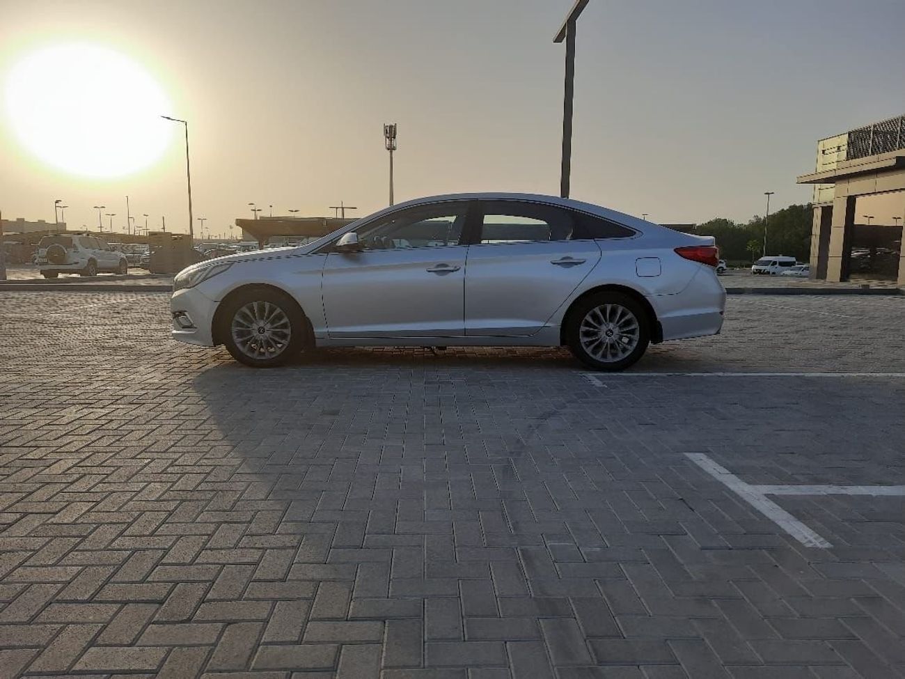 Hyundai Sonata SE HYUNDAI SONATA MODEL 2015 GCC VERY GOOD CONDITION