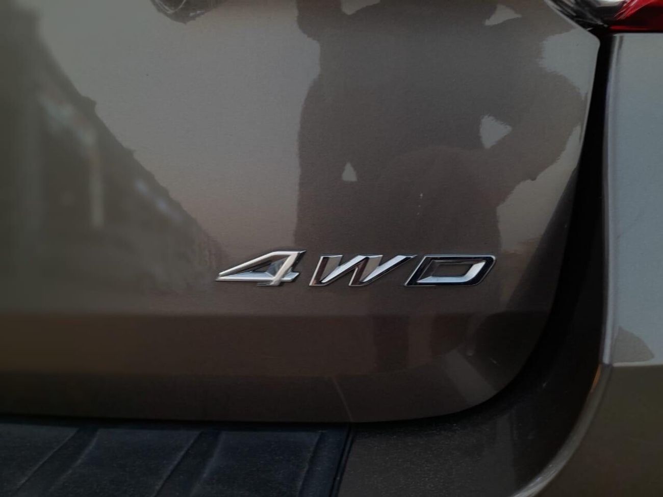 فورد إكسبلورر XLT ( 4WD)