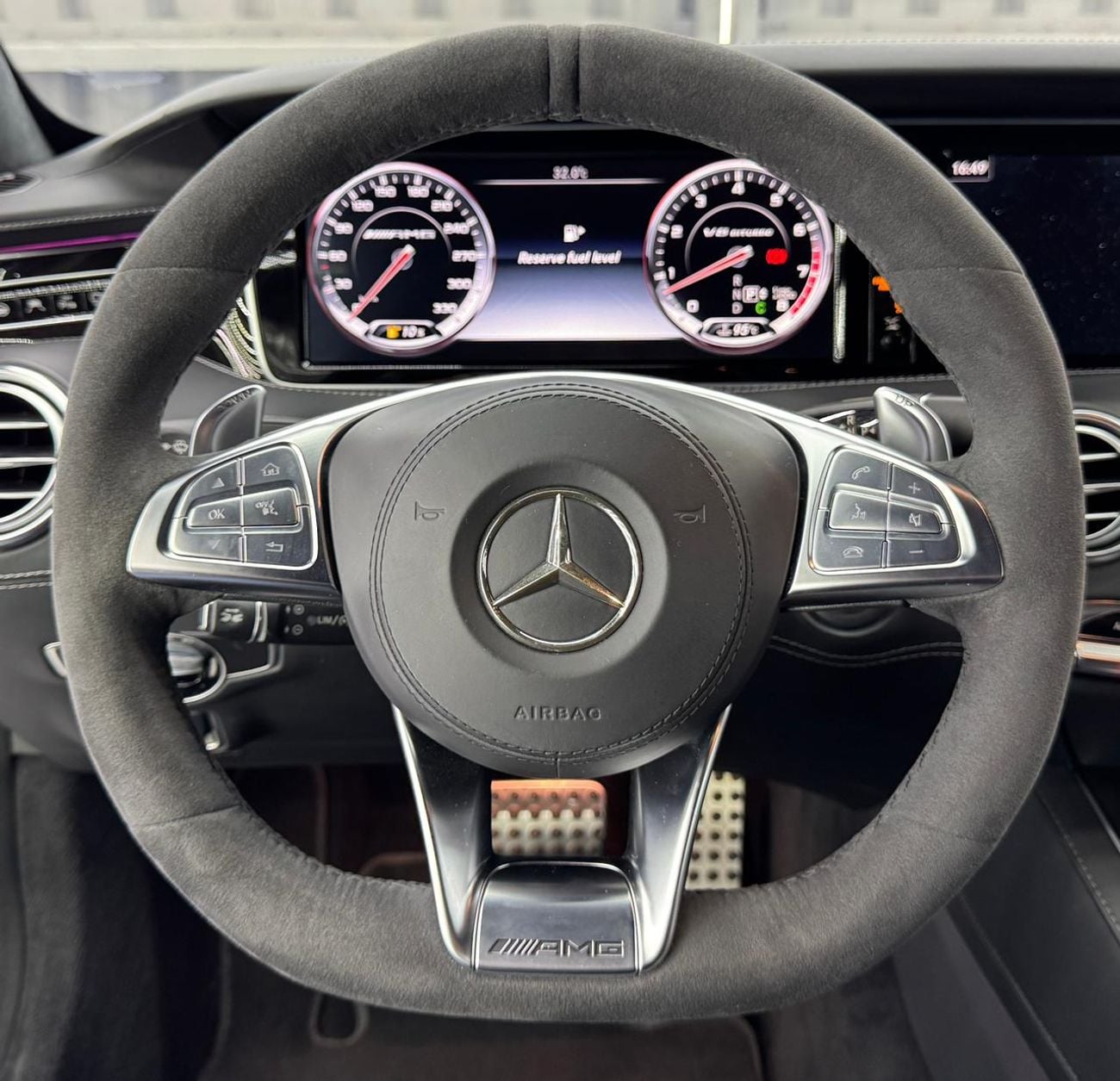 Mercedes Benz S63 AMG 5.5 L V8